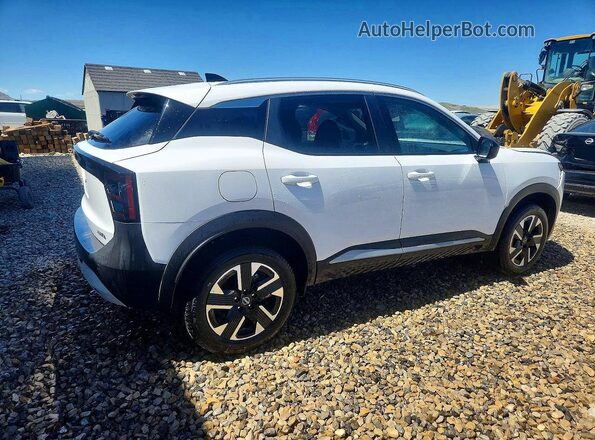 3N8AP6CB8TL372116 2026 NISSAN KICKS White Trasero derecho