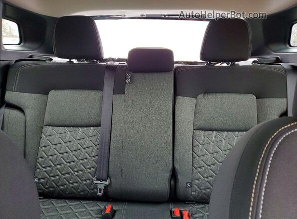 3N8AP6CBXTL330076 2026 NISSAN KICKS Black Հետևի նստատեղերի տեսք
