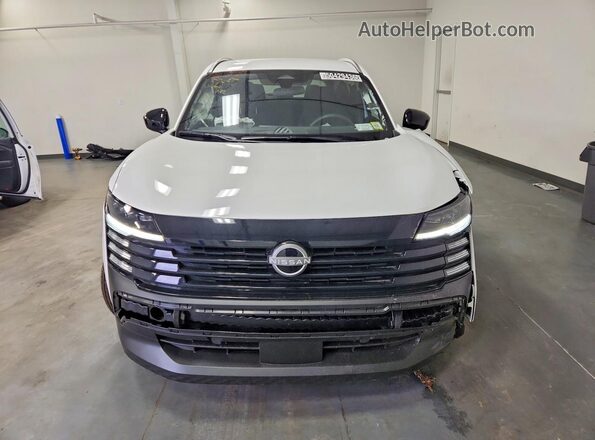 3N8AP6CBXTL389516 2026 NISSAN KICKS Белый Вид спереди