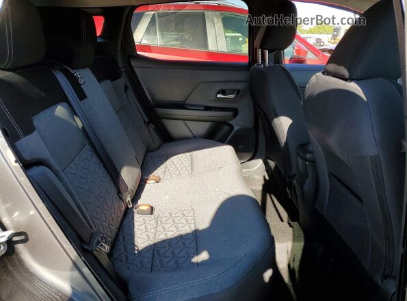 3N8AP6CE7TL318381 2026 NISSAN KICKS Двухцветный Вид задней части салона
