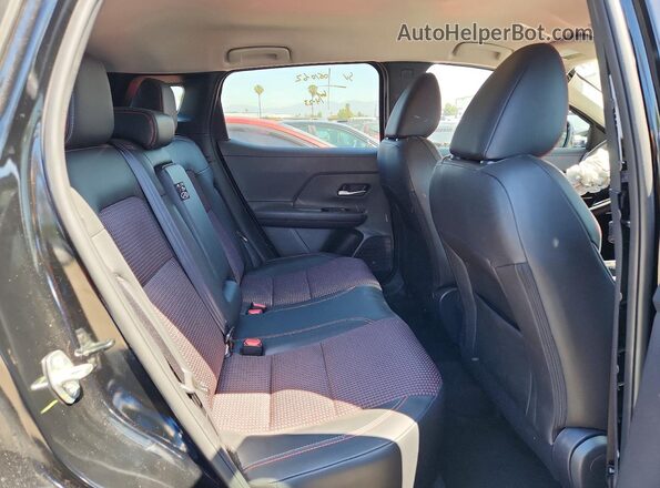 3N8AP6DA1TL360511 2026 NISSAN KICKS Black Սալոնի հետևի տեսք