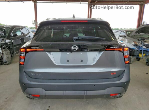 3N8AP6DA3TL381148 2026 NISSAN KICKS Серый Вид сзади