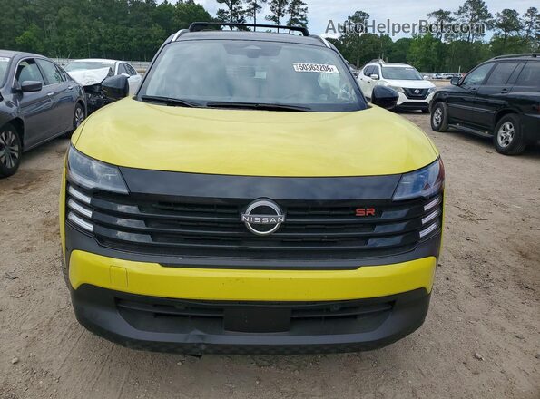 3N8AP6DA4TL303025 2026 NISSAN KICKS Зеленый Вид спереди