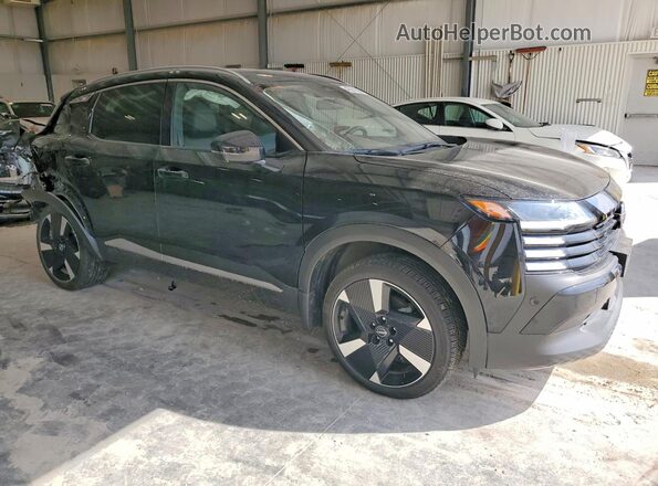 3N8AP6DB1SL332800 2025 NISSAN KICKS Черный Передняя правая четверть