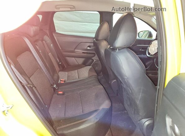 3N8AP6DB8SL315248 2025 NISSAN KICKS Желтый Вид задней части салона