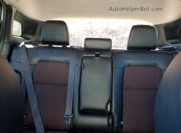 3N8AP6DB9SL318756 2025 NISSAN KICKS Белый Вид задних сидений