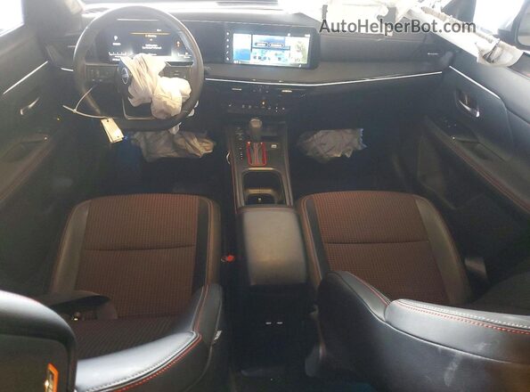 3N8AP6DD1SL384414 2025 NISSAN KICKS Белый Вид панели приборов