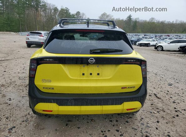 3N8AP6DD8SL404559 2025 NISSAN KICKS Yellow Вид ззаду