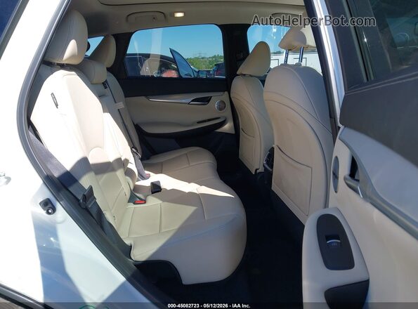 3PCAJ5CB7NF119703 2022 INFINITI QX50 White VIN კოდის სტიკერის ხედი