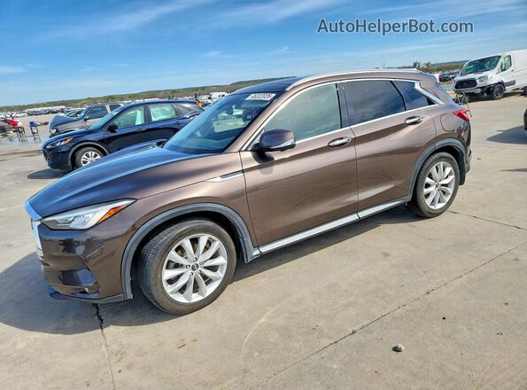 3PCAJ5M16KF106880 2019 INFINITI QX50 Коричневый Передняя левая четверть