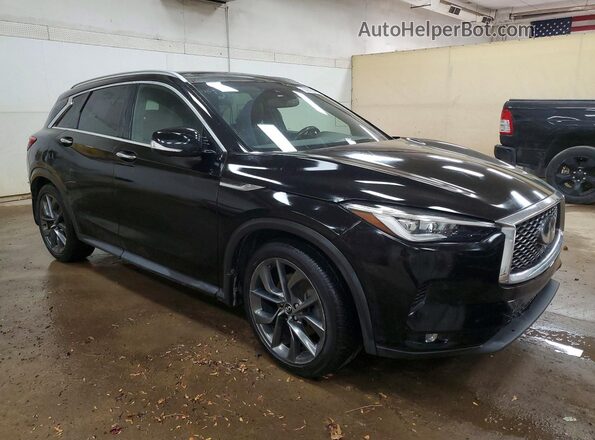 3PCAJ5M32KF104710 2019 INFINITI QX50 Черный Передняя правая четверть