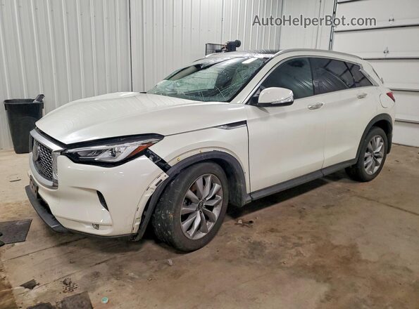 3PCAJ5M35LF111281 2020 INFINITI QX50 Белый Передняя левая четверть