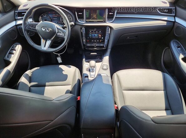 3PCAJ5M38LF104700 2020 INFINITI QX50 Белый Вид панели приборов