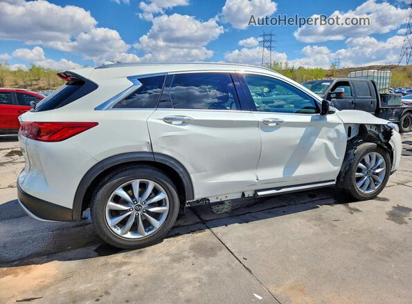 3PCAJ5M38LF104700 2020 INFINITI QX50 Белый Задняя правая четверть