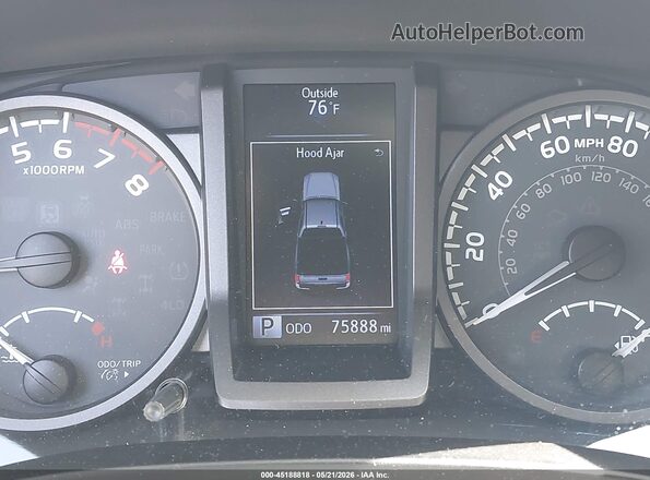 3TMAZ5CN5HM035947 2017 TOYOTA TACOMA Серебряный Вид задних сидений