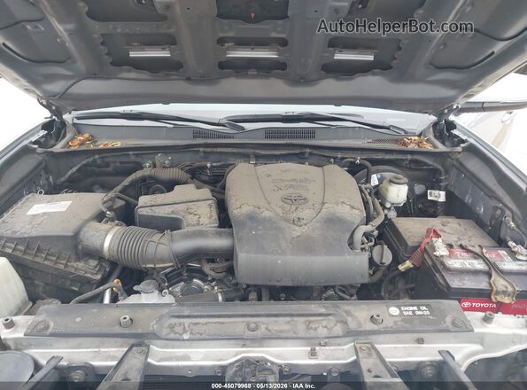 3TMBZ5DN3KM021751 2019 TOYOTA TACOMA Silver Vista trasera