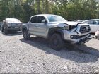 2018 Toyota Tacoma Trd Off Road Silver vin: 3TMCZ5AN0JM159237