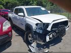 2021 Toyota Tacoma Trd Off-road White vin: 3TMCZ5AN3MM420350