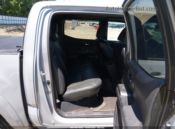 3TMCZ5AN5LM316909 2020 TOYOTA TACOMA Light Blue Вид наклейки с VIN-кодом