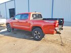 2017 Toyota Tacoma Trd Sport Orange vin: 3TMCZ5AN9HM058367