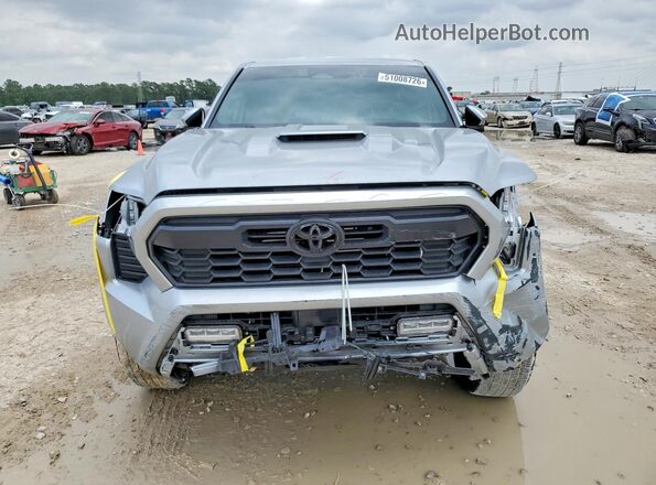 3TMKB5FN3TM054252 2026 TOYOTA TACOMA Серебряный Вид спереди