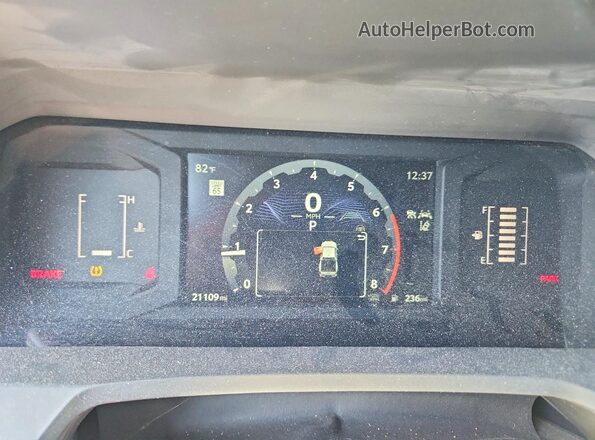 3TMKB5FN7SM028798 2025 TOYOTA TACOMA Gray Սարքավորումների վահանակի տեսք