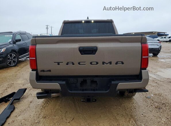 3TMLB5JN0TM219492 2026 TOYOTA TACOMA Бежевый Вид сзади