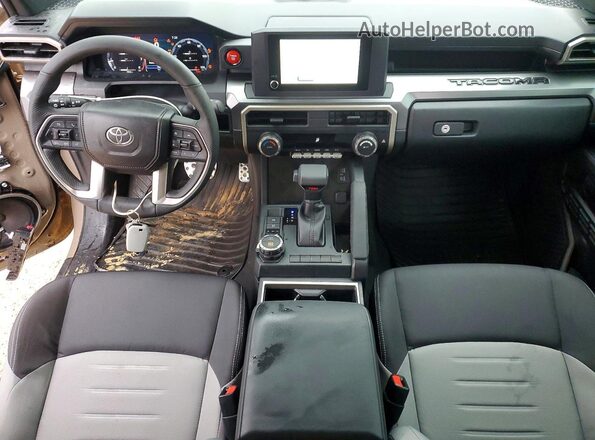 3TMLB5JN0TM219492 2026 TOYOTA TACOMA Бежевый Вид панели приборов