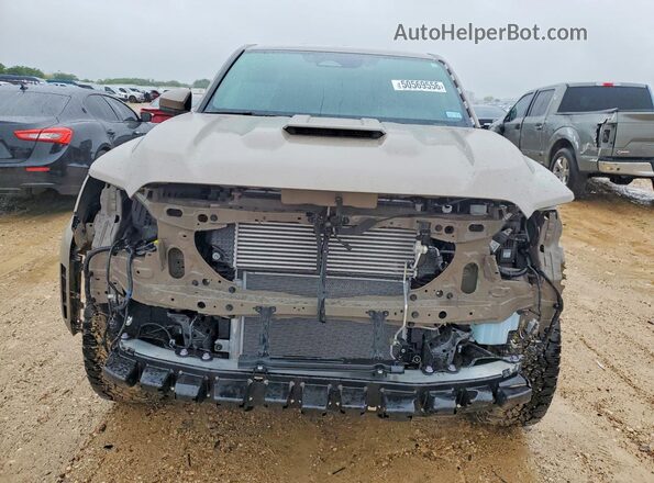 3TMLB5JN0TM219492 2026 TOYOTA TACOMA Бежевый Вид спереди