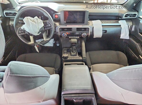 3TMLB5JN4RM073574 2024 TOYOTA TACOMA Blue წინა პანელის ხედი