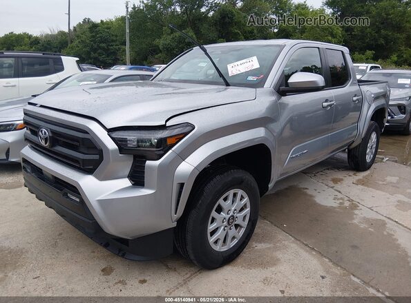 3TMLB5JN8TM243779 2026 TOYOTA TACOMA Silver Առջևի ձախ երեք քառորդ տեսարան