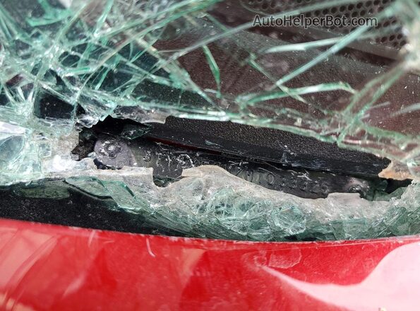 3TYAX5GN7MT033325 2021 TOYOTA TACOMA Red Widok komory silnika