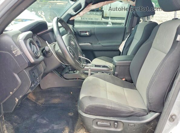 3TYCZ5AN3MT032054 2021 TOYOTA TACOMA Серый Вид салона спереди