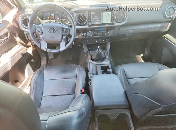 3TYCZ5AN6NT055474 2022 TOYOTA TACOMA Gray Widok deski rozdzielczej