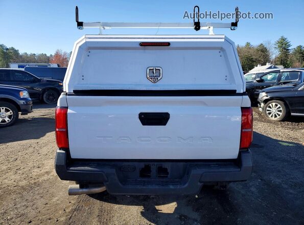 3TYJDAHN0RT001985 2024 TOYOTA TACOMA White უკანა ხედი