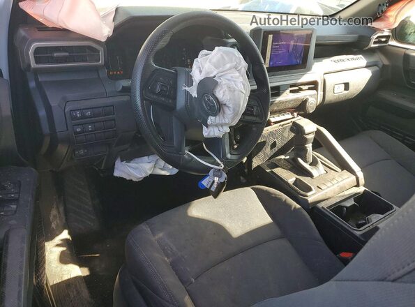 3TYJDAHN6ST025519 2025 TOYOTA TACOMA White Առջևի վահանակի տեսք