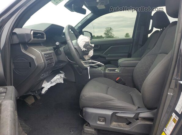 3TYKB5FN0RT004339 2024 TOYOTA TACOMA Gray Вид салону спереду