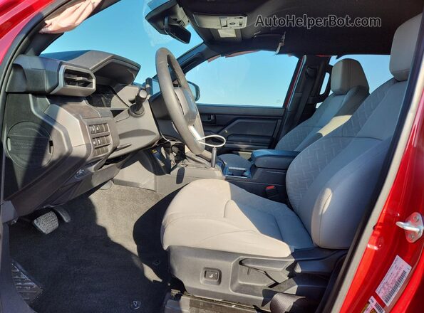 3TYKB5FN5RT012162 2024 TOYOTA TACOMA Red Vista interior delantera