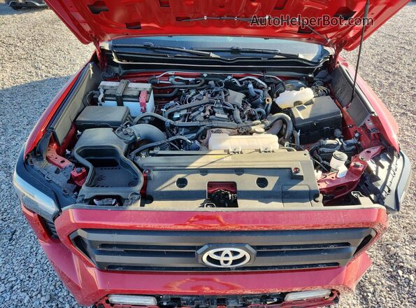 3TYKB5FN5RT012162 2024 TOYOTA TACOMA Red Vista interior trasera