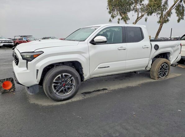3TYLB5JN1RT023638 2024 TOYOTA TACOMA White Vista tres cuartos delantera izquierda