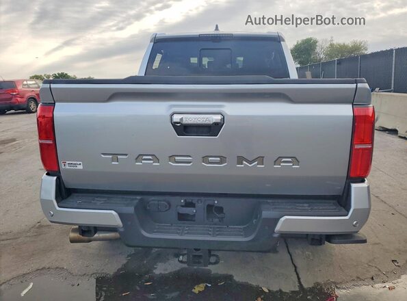 3TYLB5JN3ST080803 2025 TOYOTA TACOMA Серебряный Вид сзади