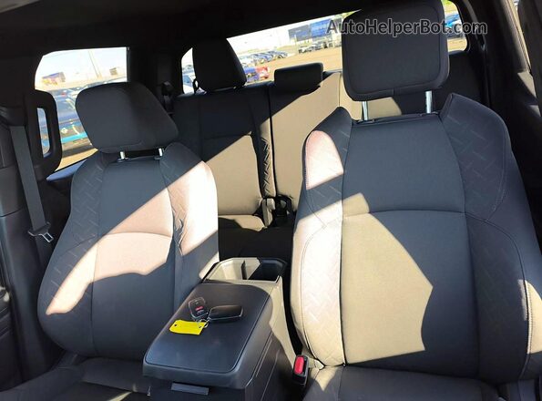 3TYLB5JN6RT052892 2024 TOYOTA TACOMA Blue Вид задніх сидінь