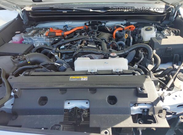 3TYLC5LN3ST048010 2025 TOYOTA TACOMA White Սալոնի հետևի տեսք