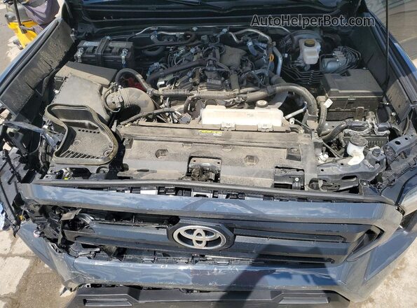 3TYLD5KN8RT005825 2024 TOYOTA TACOMA Gray Widok wnętrza z tyłu