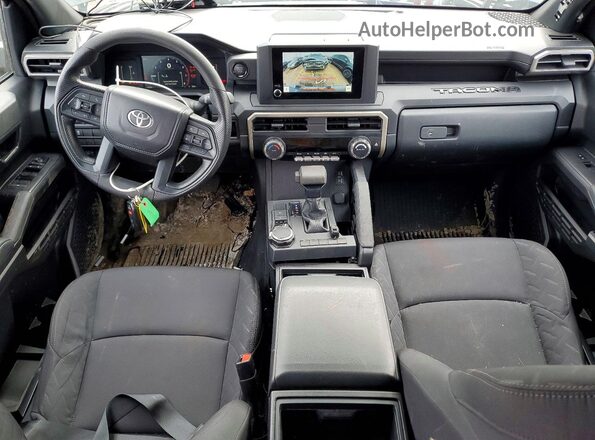 3TYLD5KN8ST020847 2025 TOYOTA TACOMA Black Widok deski rozdzielczej