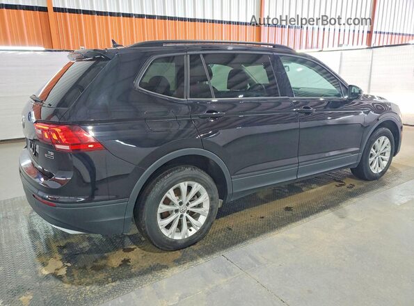 3VV0B7AX0JM157381 2018 VOLKSWAGEN TIGUAN Черный Задняя правая четверть