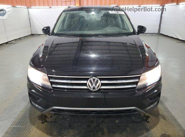 3VV0B7AX0JM157381 2018 VOLKSWAGEN TIGUAN Черный 