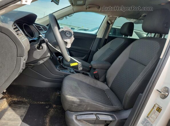 3VV0B7AX2LM069385 2020 VOLKSWAGEN TIGUAN White Vista interior delantera