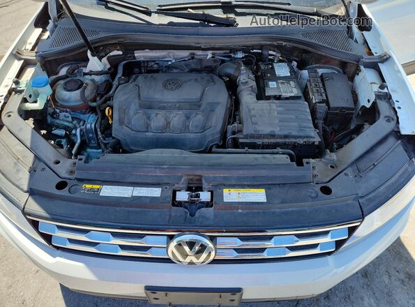 3VV0B7AX5MM021140 2021 VOLKSWAGEN TIGUAN Белый Вид подкапотного пространства