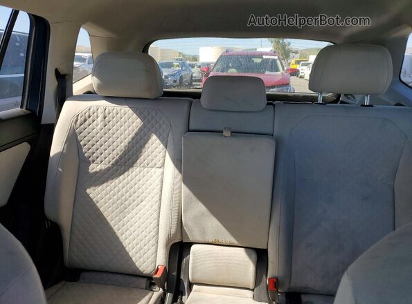 3VV0B7AX7LM124820 2020 VOLKSWAGEN TIGUAN Синий Вид задних сидений